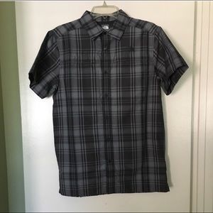 New The North Face Shirt